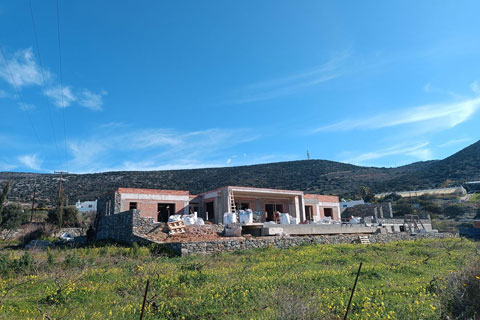 House constructions in Paros